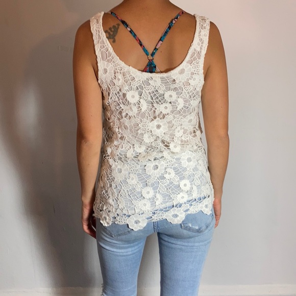 🌿3FOR33$🌿White lace tank top - Picture 3 of 9